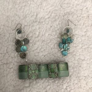 Heavy green bracelet and earrings